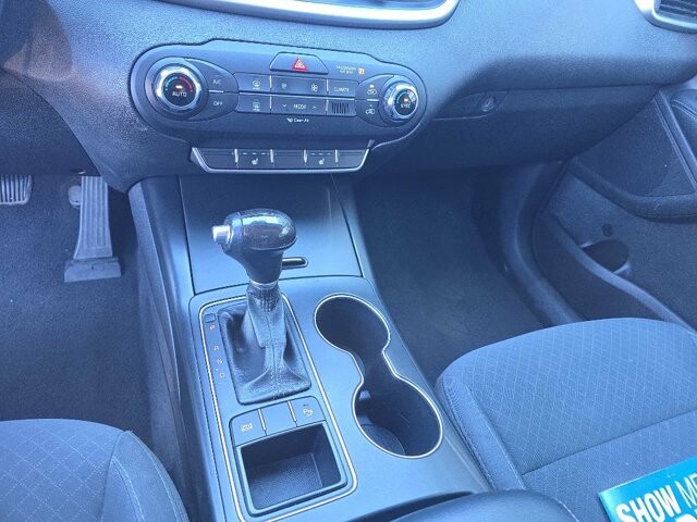 2018 Kia Sorento in Knoxville, TN 37912 - 18093893 10