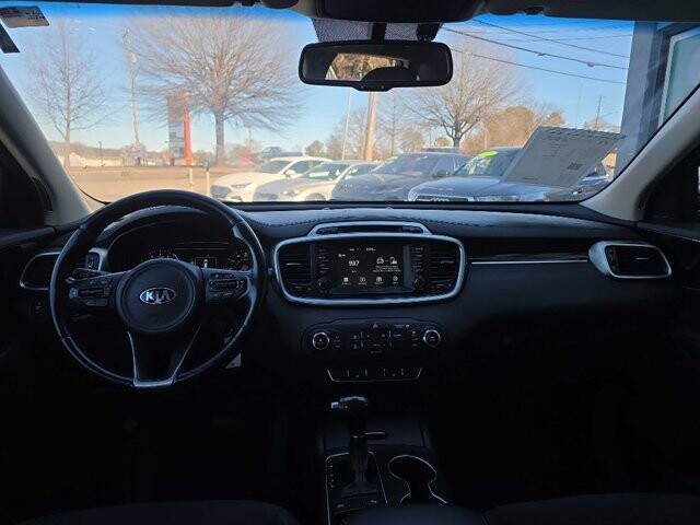 2018 Kia Sorento in Knoxville, TN 37912 - 18093893 2