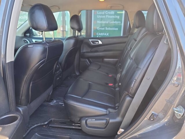 2019 Nissan Pathfinder in Knoxville, TN 37912 - 18093894 16