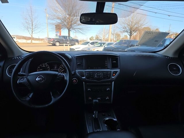 2019 Nissan Pathfinder in Knoxville, TN 37912 - 18093894 2
