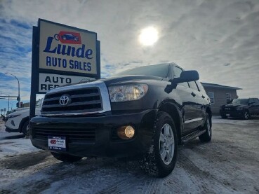2015 Toyota Sequoia in Wadena, MN 56482