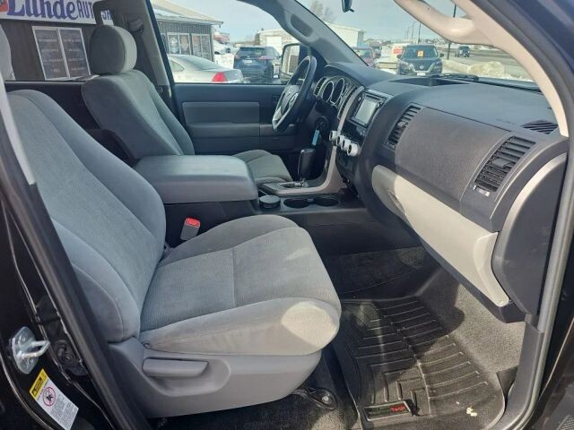 2015 Toyota Sequoia in Wadena, MN 56482 - 18093896 41