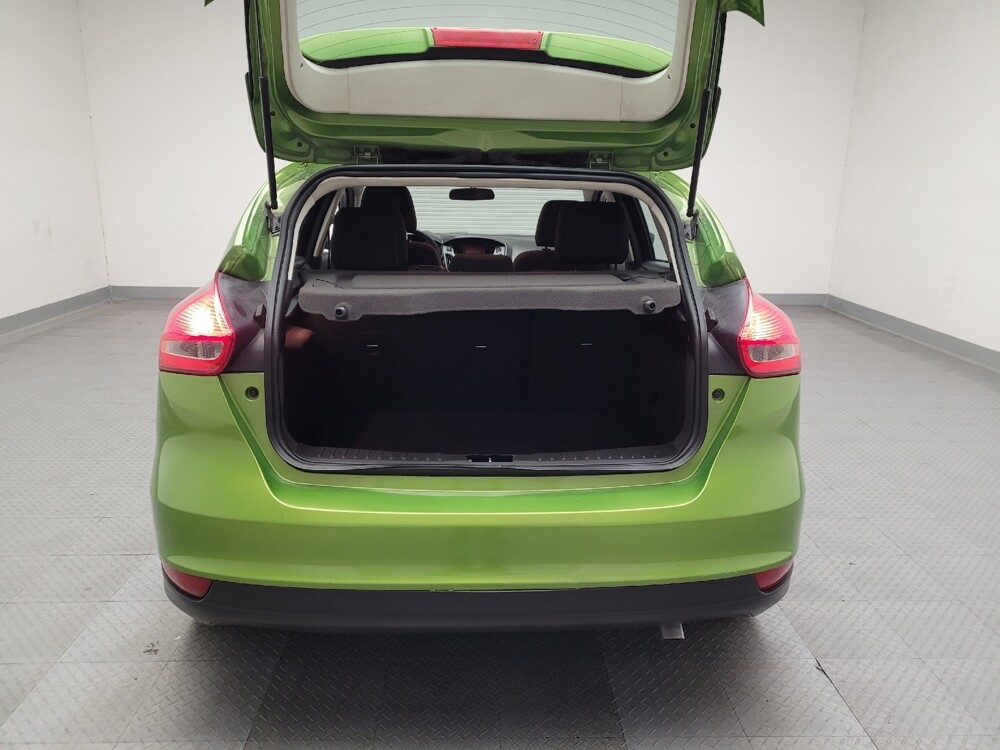 2018 Ford Focus in Downey, CA 90241 - 18093900 29