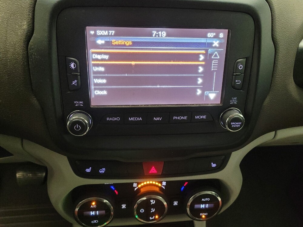 2015 Jeep Renegade in Montclair, CA 91763 - 18093901 25