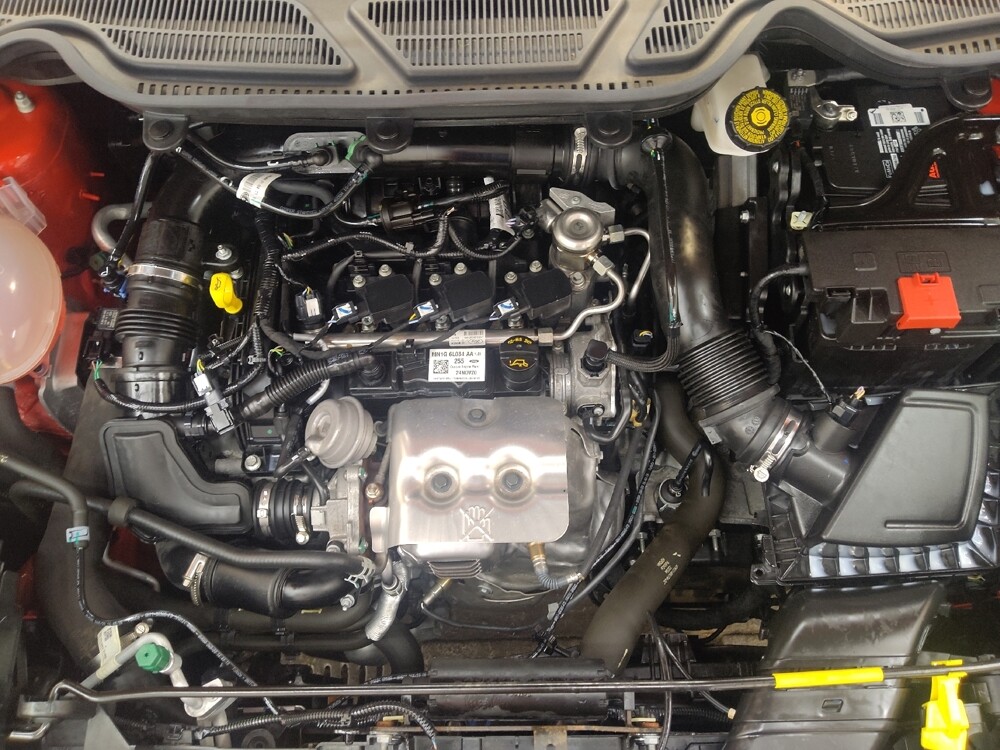 2021 Ford EcoSport in Fairfield, OH 45014 - 18093906 30