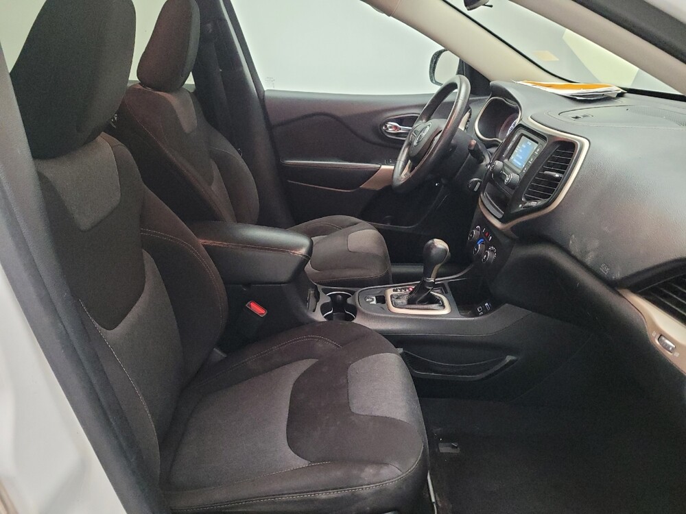 2018 Jeep Cherokee in Downey, CA 90241 - 18093907 21