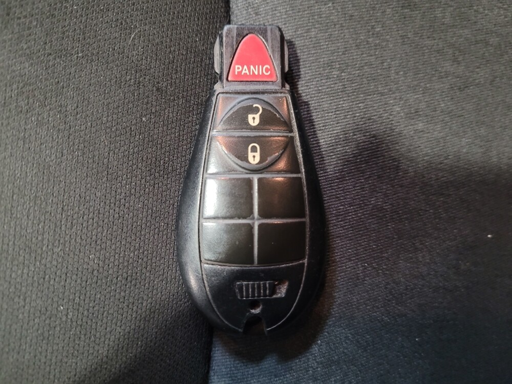 2018 Jeep Cherokee in Downey, CA 90241 - 18093907 32