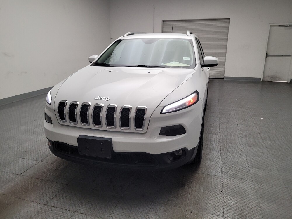 2018 Jeep Cherokee in Downey, CA 90241 - 18093907 15