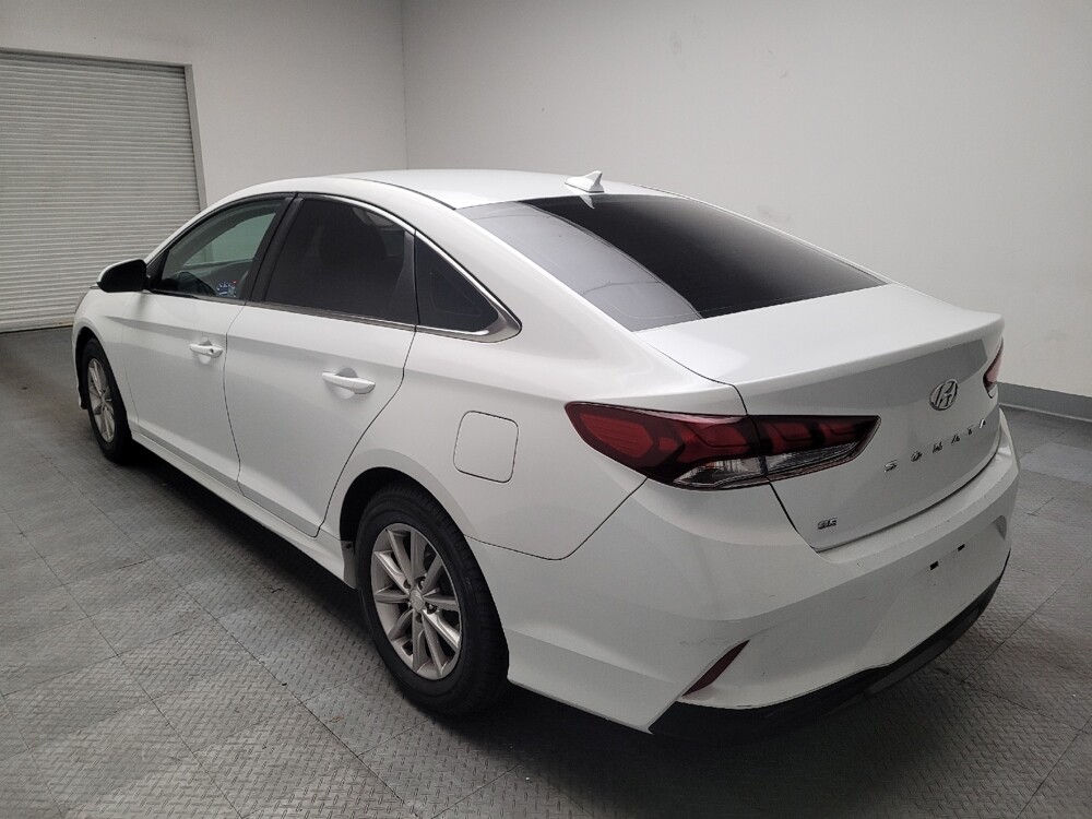2018 Hyundai Sonata in Downey, CA 90241 - 18093914 5