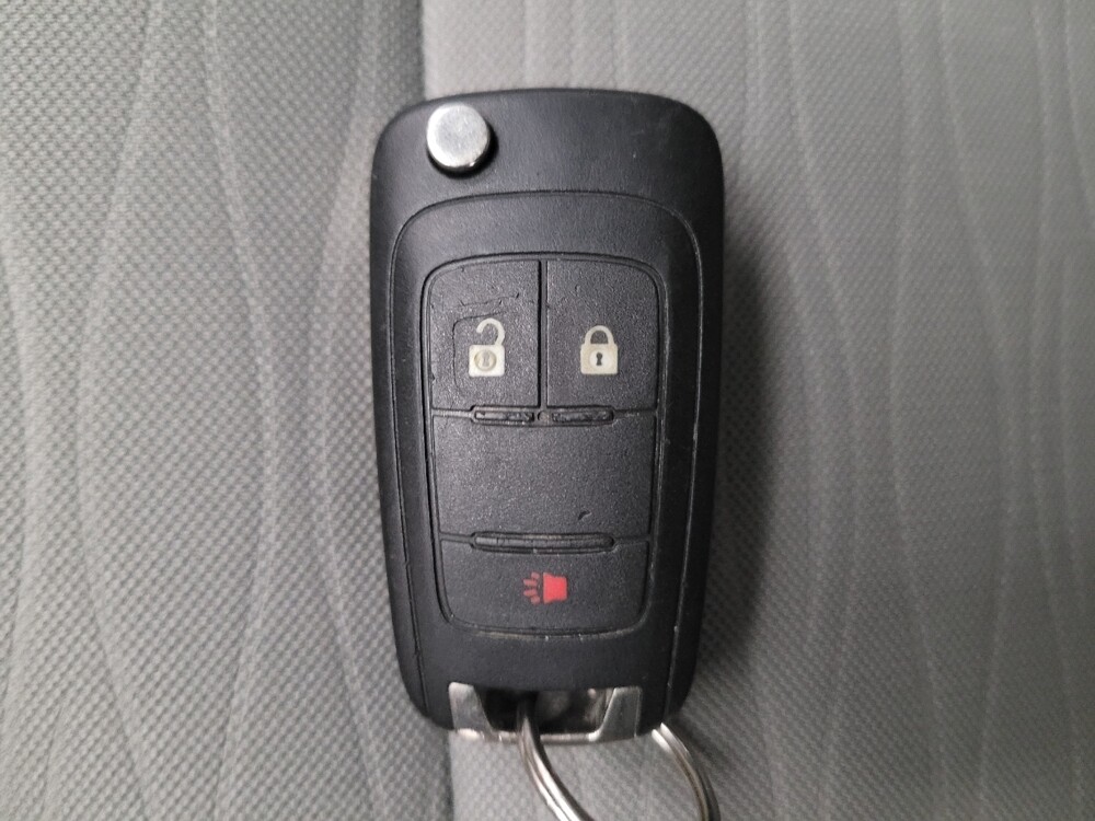 2016 Buick Encore in Fresno, CA 93726 - 18093917 32