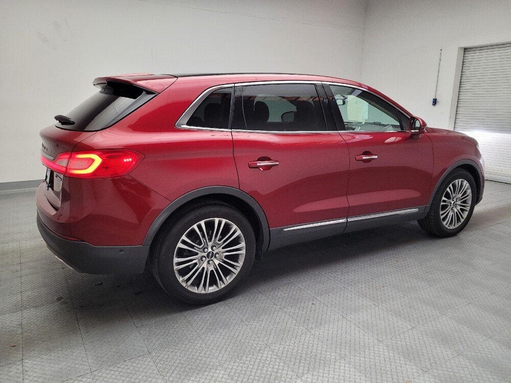 2016 Lincoln MKX in Downey, CA 90241 - 18093921 10