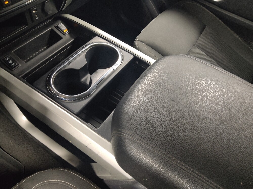 2018 Nissan Titan in Union City, GA 30291 - 18093924 26