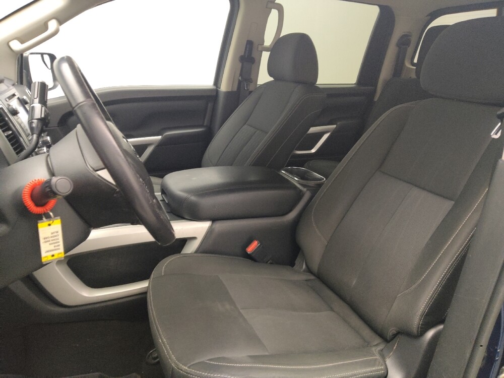 2018 Nissan Titan in Union City, GA 30291 - 18093924 17