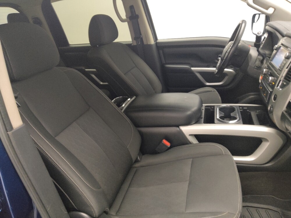 2018 Nissan Titan in Union City, GA 30291 - 18093924 21