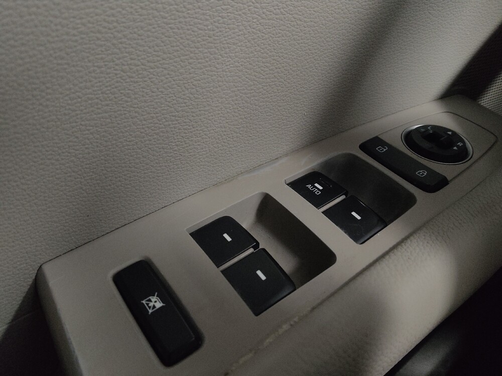 2018 Hyundai Sonata in Jackson, MS 39211 - 18093926 27