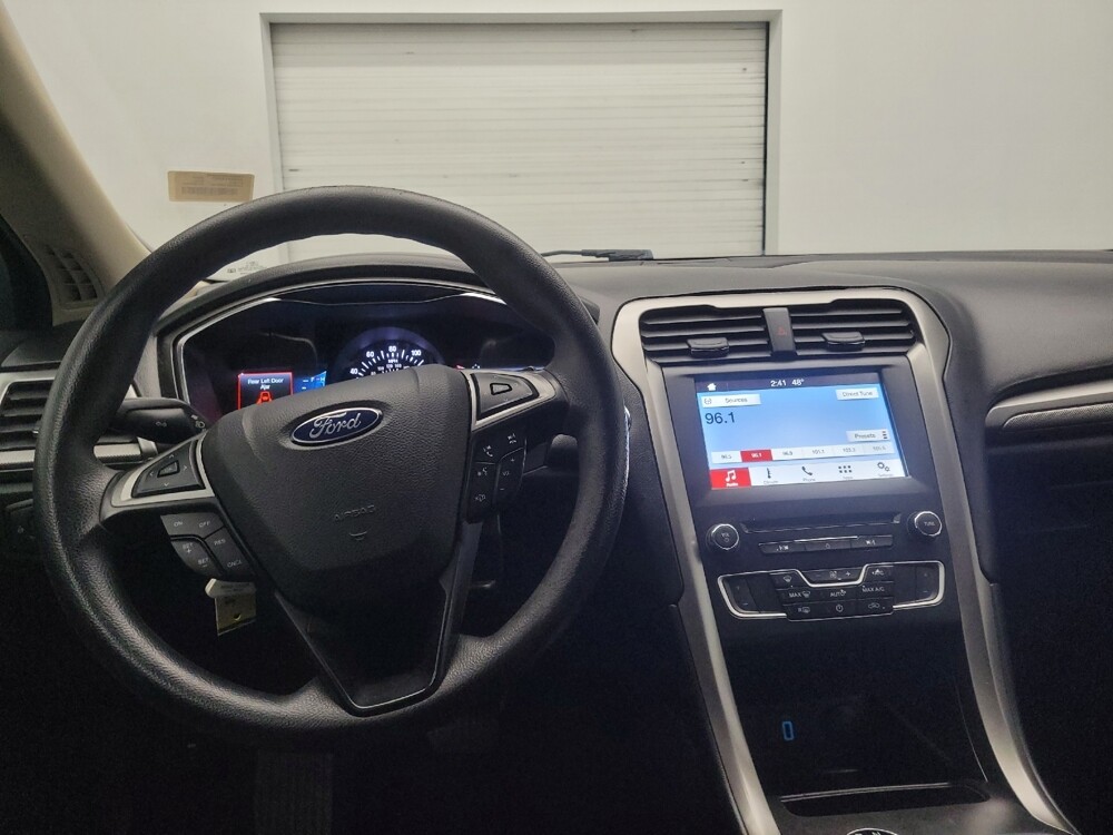 2017 Ford Fusion in Birmingham, AL 35215 - 18093930 22