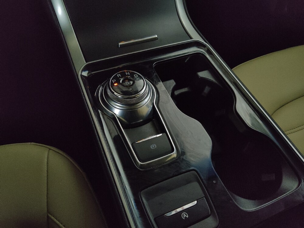 2019 Ford Edge in Morrow, GA 30260 - 18093932 26