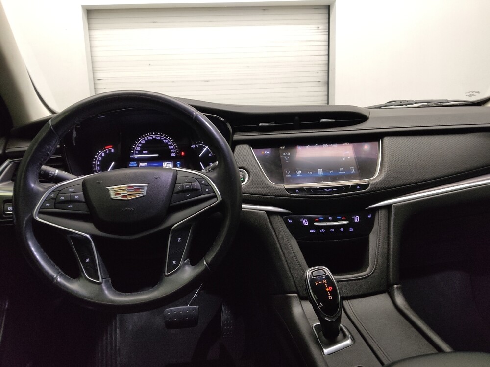 2017 Cadillac XT5 in Morrow, GA 30260 - 18093942 22