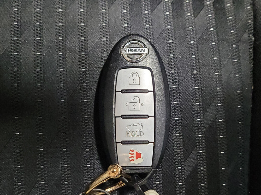 2016 Nissan Altima in Round Rock, TX 78664 - 18093943 32