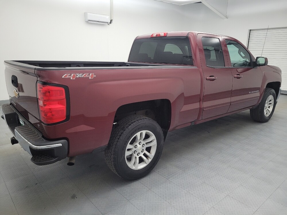 2016 Chevrolet Silverado 1500 in Fairfield, OH 45014 - 18093946 10