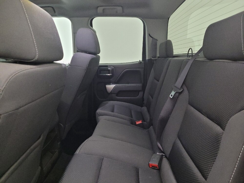 2016 Chevrolet Silverado 1500 in Fairfield, OH 45014 - 18093946 18