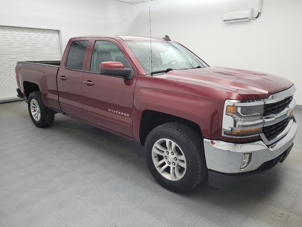 2016 Chevrolet Silverado 1500 in Fairfield, OH 45014 - 18093946 11