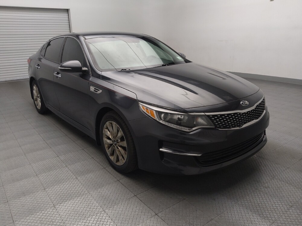 2018 Kia Optima in Tyler, TX 75701 - 18093951 13