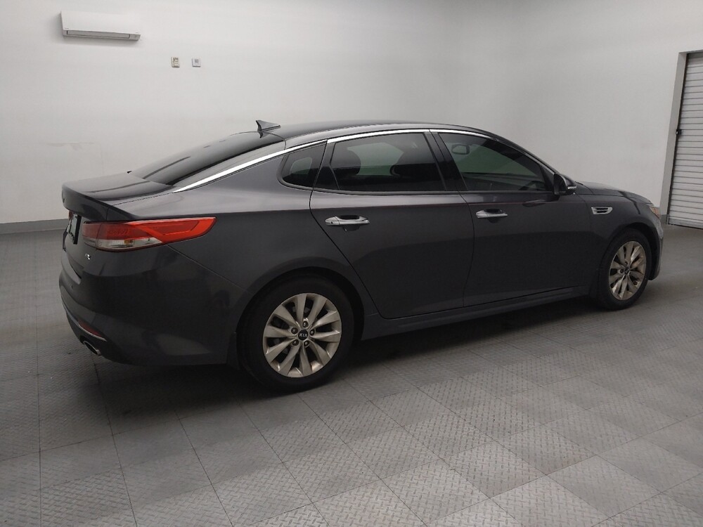 2018 Kia Optima in Tyler, TX 75701 - 18093951 10