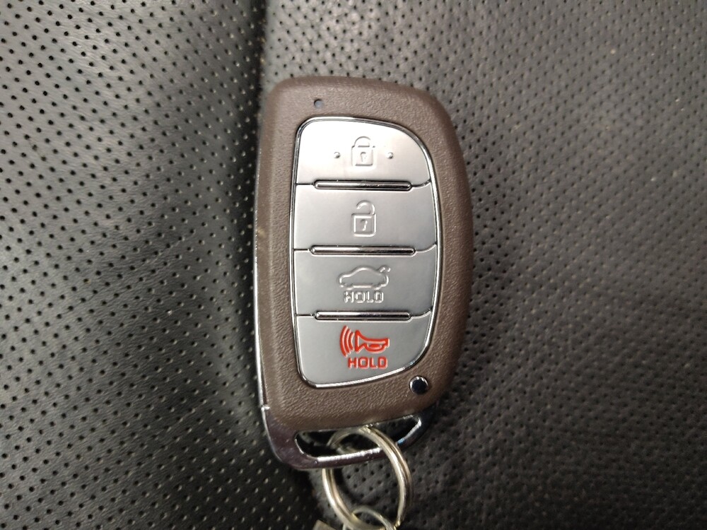 2015 Hyundai Sonata in Tyler, TX 75701 - 18093954 32