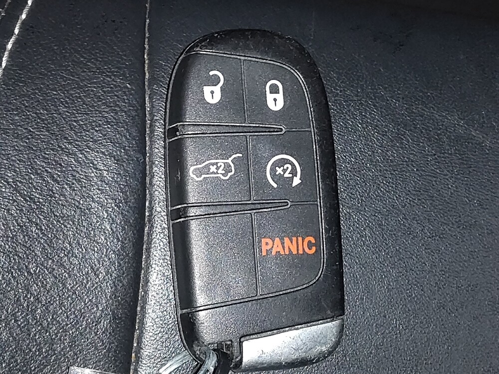 2017 Jeep Grand Cherokee in Tulsa, OK 74145 - 18093957 32