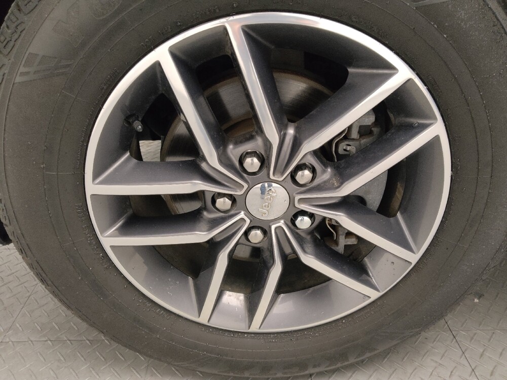 2017 Jeep Grand Cherokee in Tulsa, OK 74145 - 18093957 31