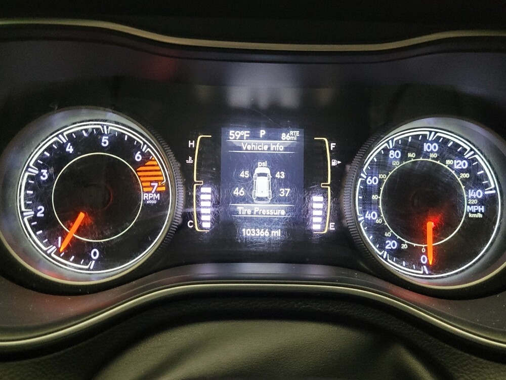 2019 Jeep Cherokee in Mesa, AZ 85210 - 18093970 23