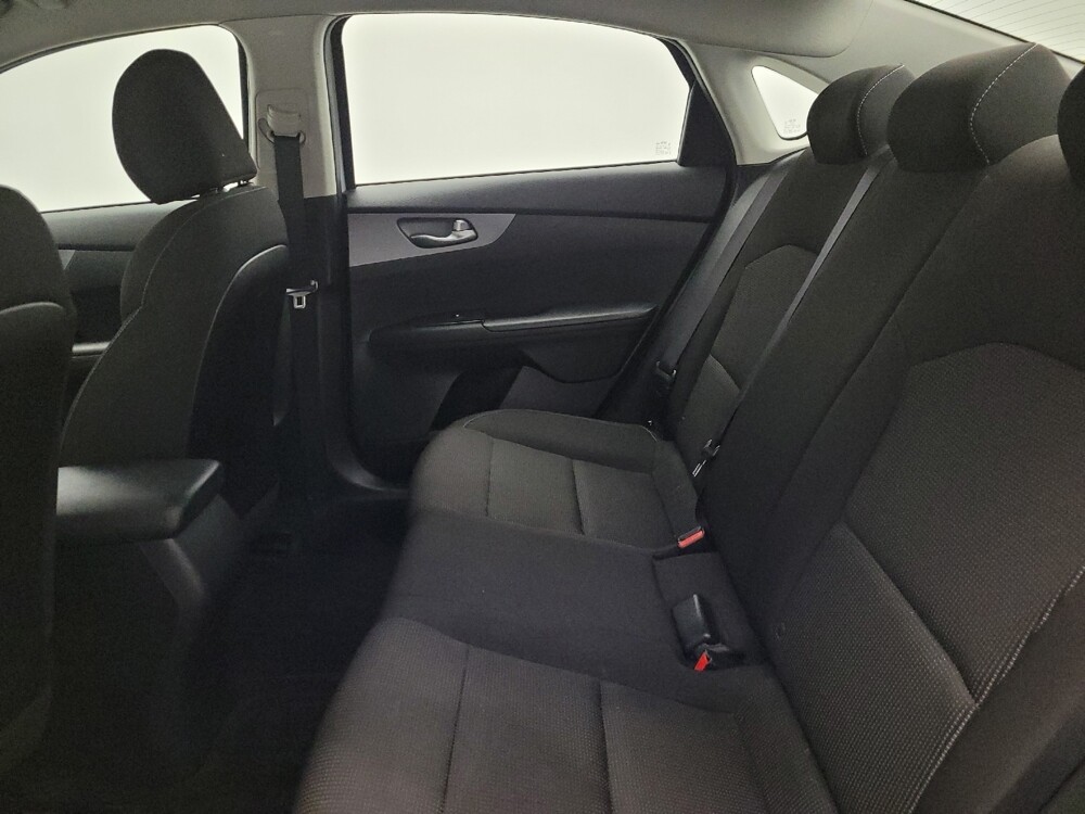 2021 Kia Forte in Albuquerque, NM 87123 - 18093971 18