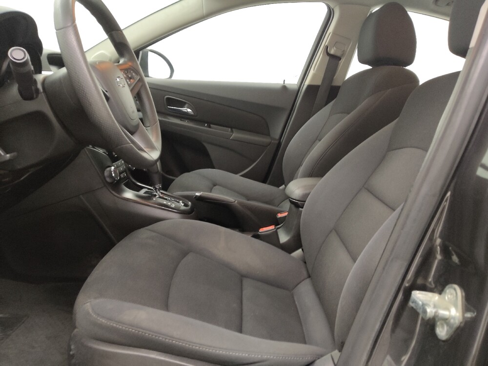 2016 Chevrolet Cruze in St. Louis, MO 63125 - 18093972 17