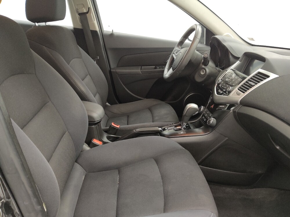 2016 Chevrolet Cruze in St. Louis, MO 63125 - 18093972 21