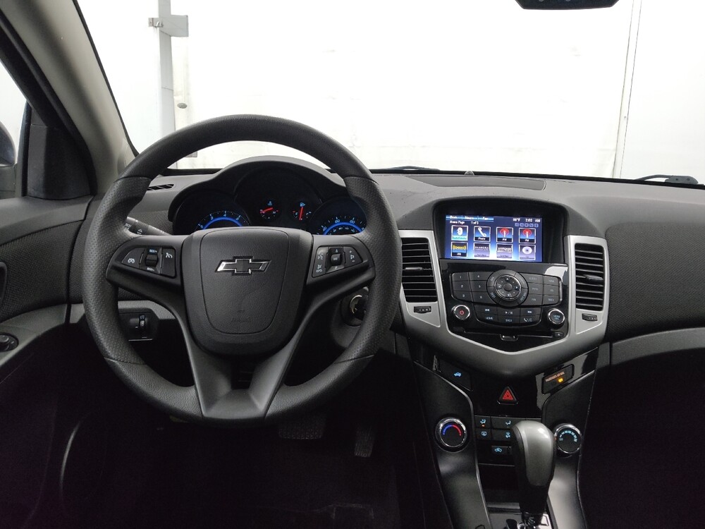 2016 Chevrolet Cruze in St. Louis, MO 63125 - 18093972 22