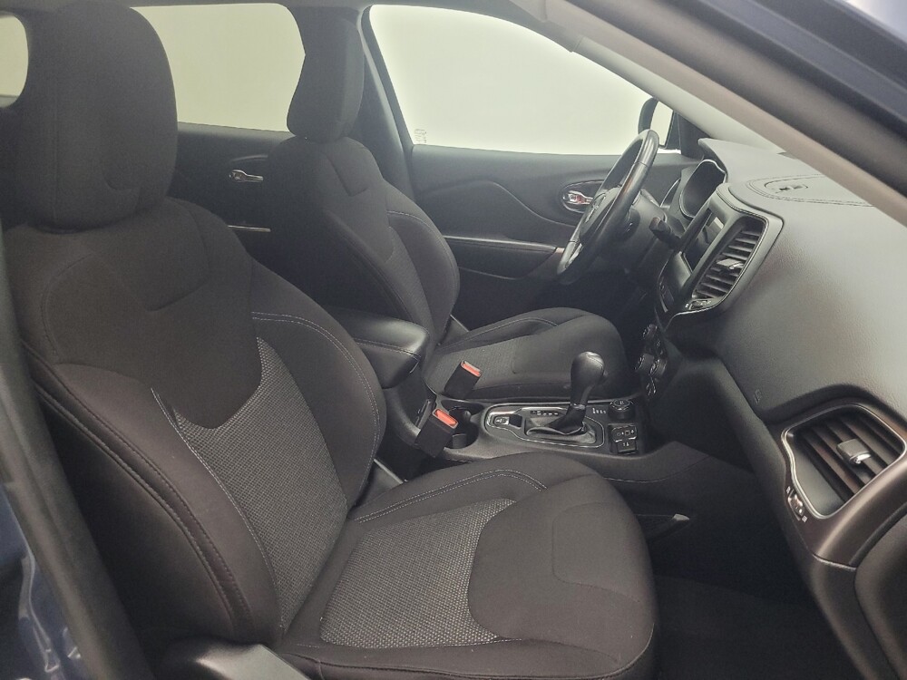 2020 Jeep Cherokee in Mishawaka, IN 46545 - 18093973 21