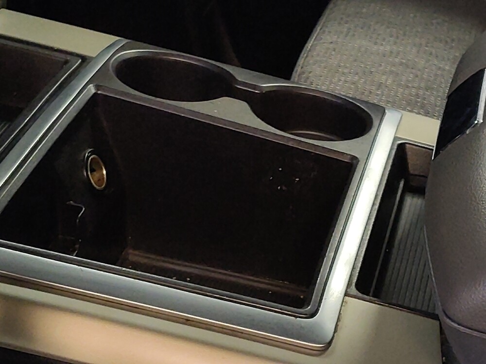 2014 RAM 1500 in Tampa, FL 33612 - 18093976 26