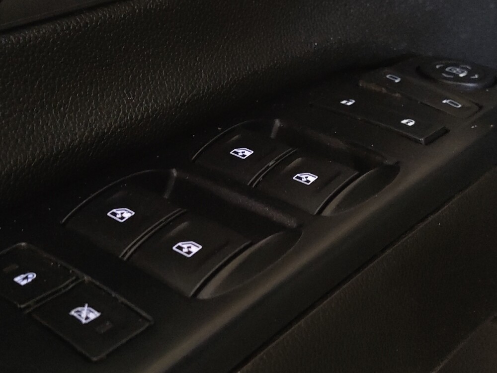 2019 Chevrolet Silverado 2500 in Fort Myers, FL 33907 - 18093977 27