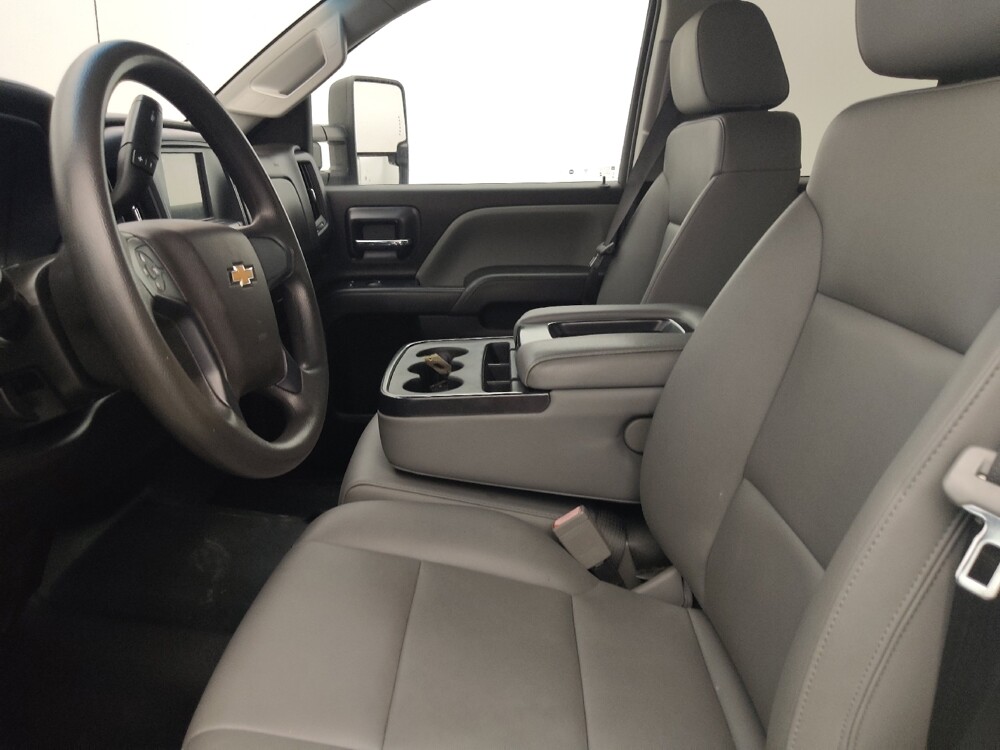 2019 Chevrolet Silverado 2500 in Fort Myers, FL 33907 - 18093977 17