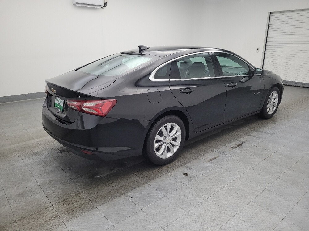 2021 Chevrolet Malibu in Cincinnati, OH 45255 - 18093978 10