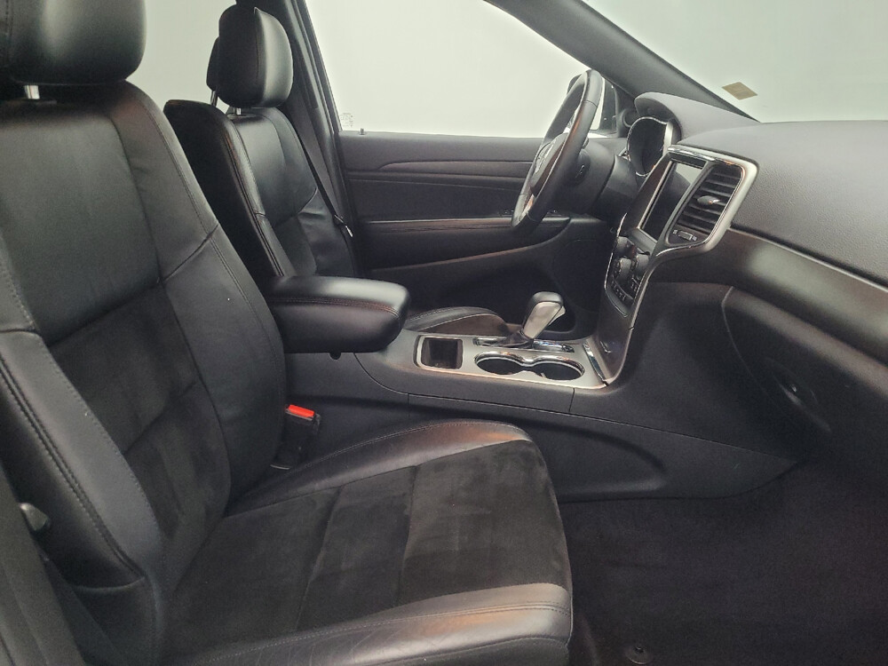 2018 Jeep Grand Cherokee in Hialeah, FL 33014 - 18093982 21