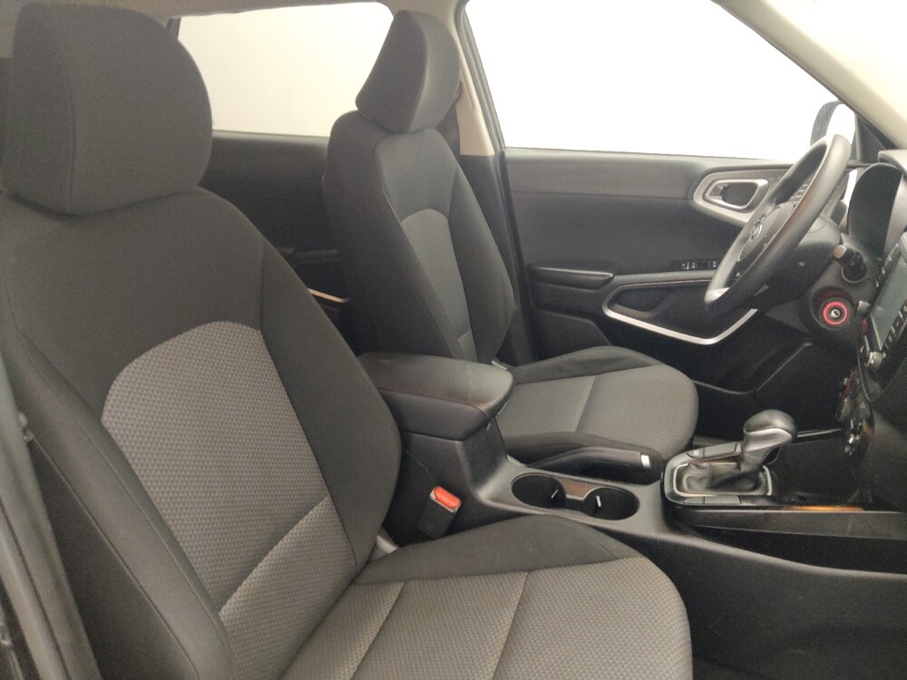 2020 Kia Soul in Orlando, FL 32808 - 18093989 21