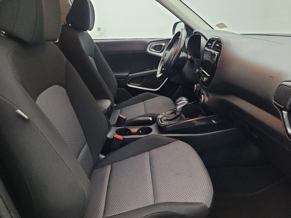 2022 Kia Soul in Ocala, FL 34471 - 18093990 21