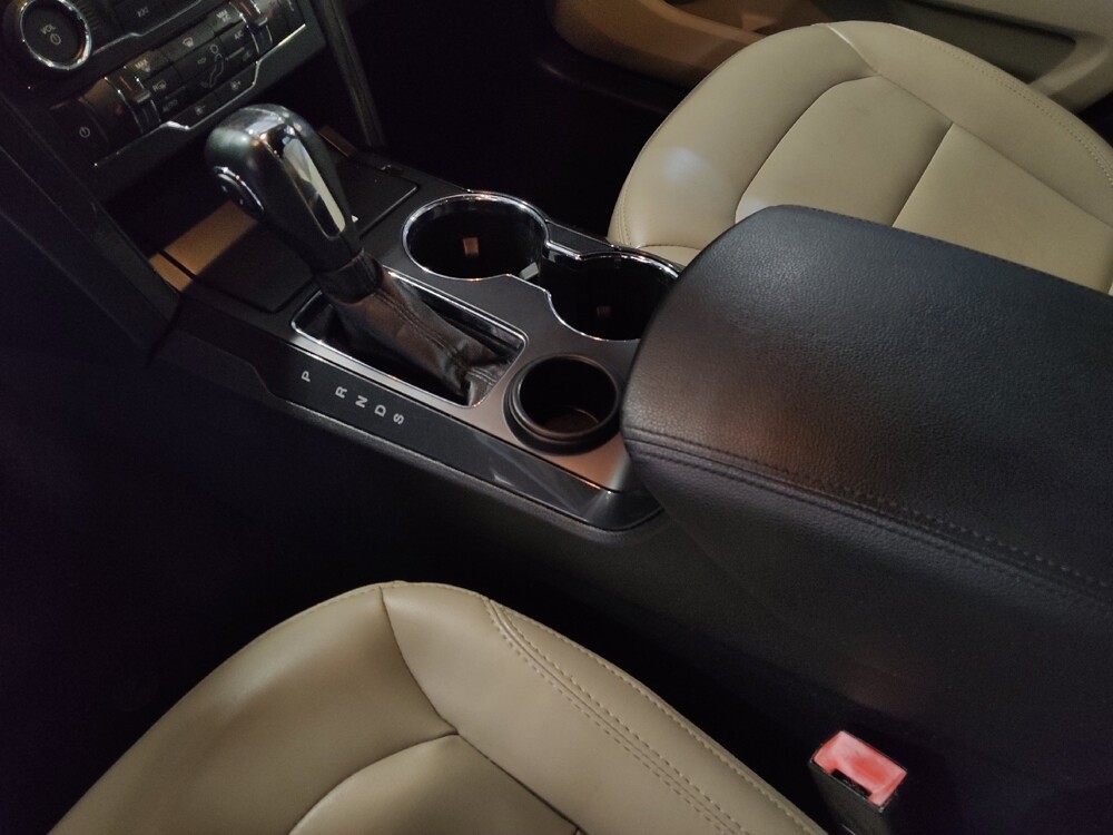 2019 Ford Explorer in Orlando, FL 32808 - 18093991 26