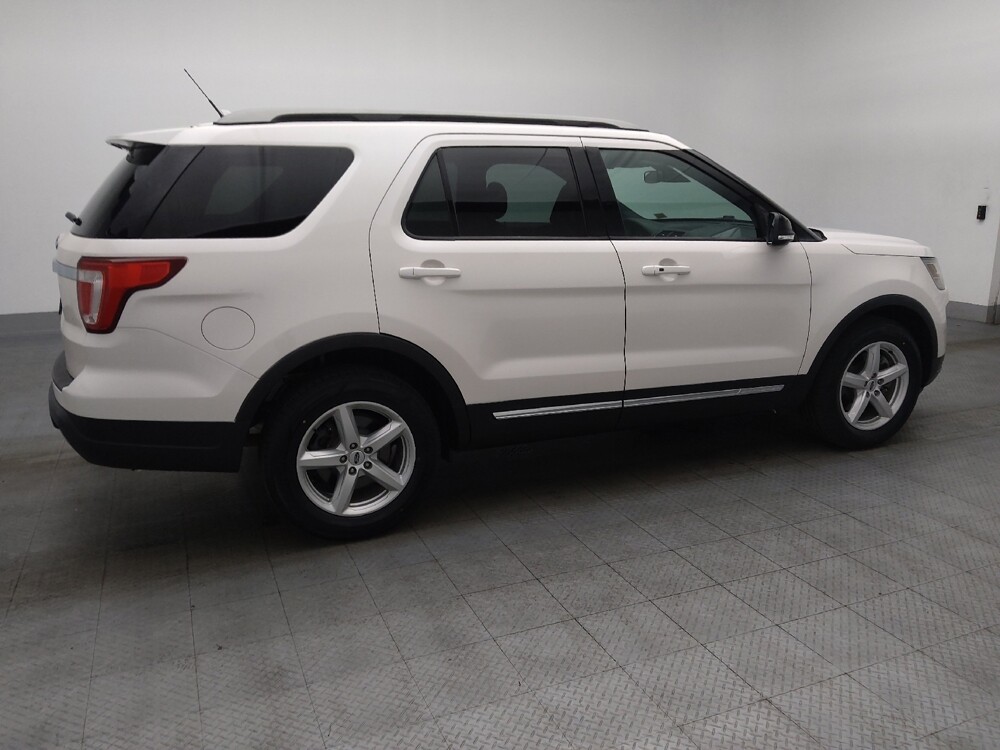 2019 Ford Explorer in Orlando, FL 32808 - 18093991 10