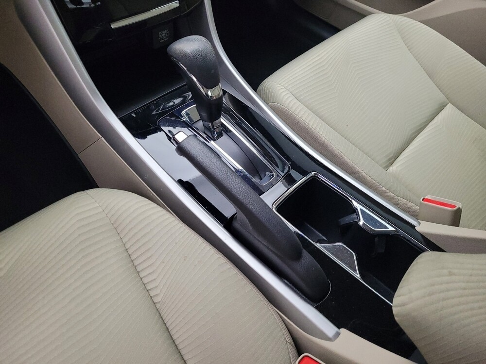 2016 Honda Accord in Charleston, SC 29414 - 18093992 26