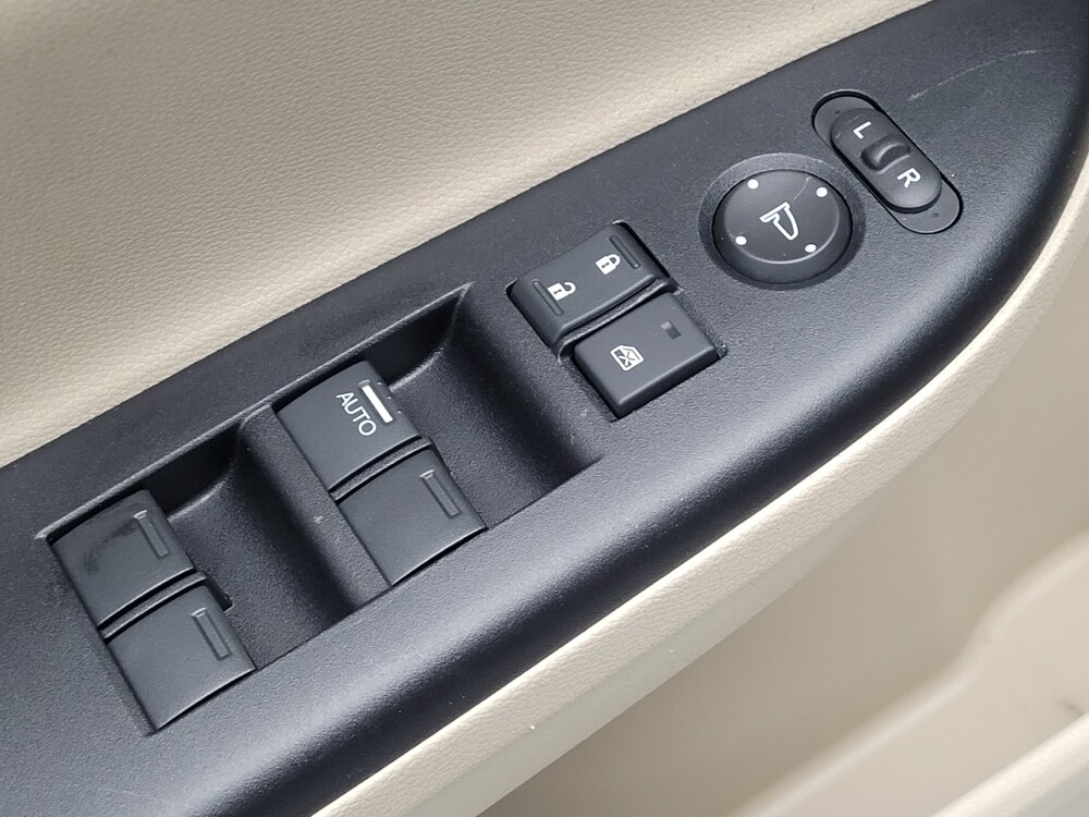 2016 Honda Accord in Charleston, SC 29414 - 18093992 27