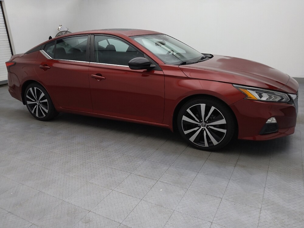 2020 Nissan Altima in Winston-Salem, NC 27103 - 18093993 11
