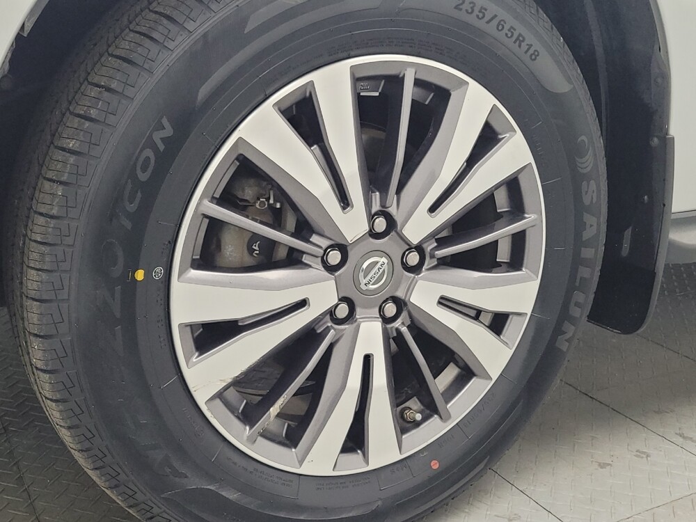 2017 Nissan Pathfinder in Memphis, TN 38128 - 18093994 31